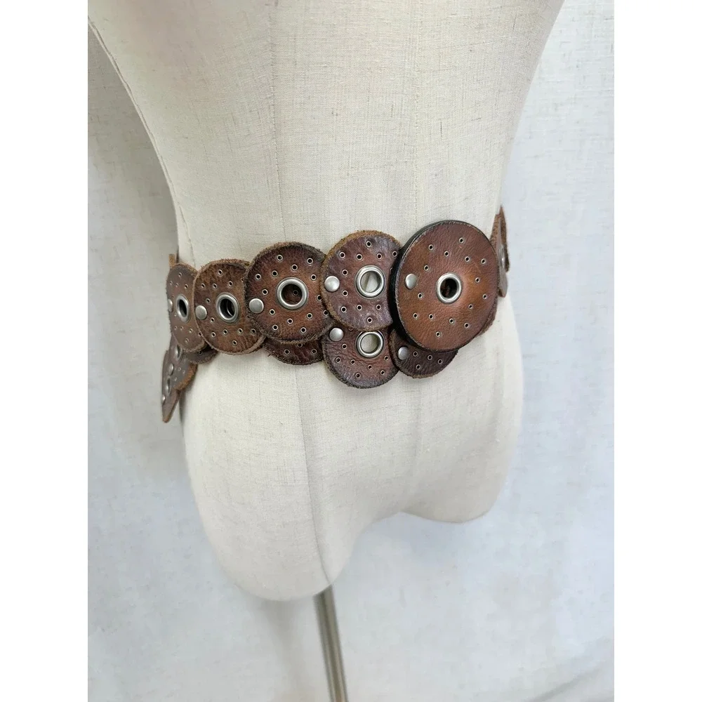 Western boho leather Disc Concho Belt Brown silver grommets‎ SML/MED adjustable